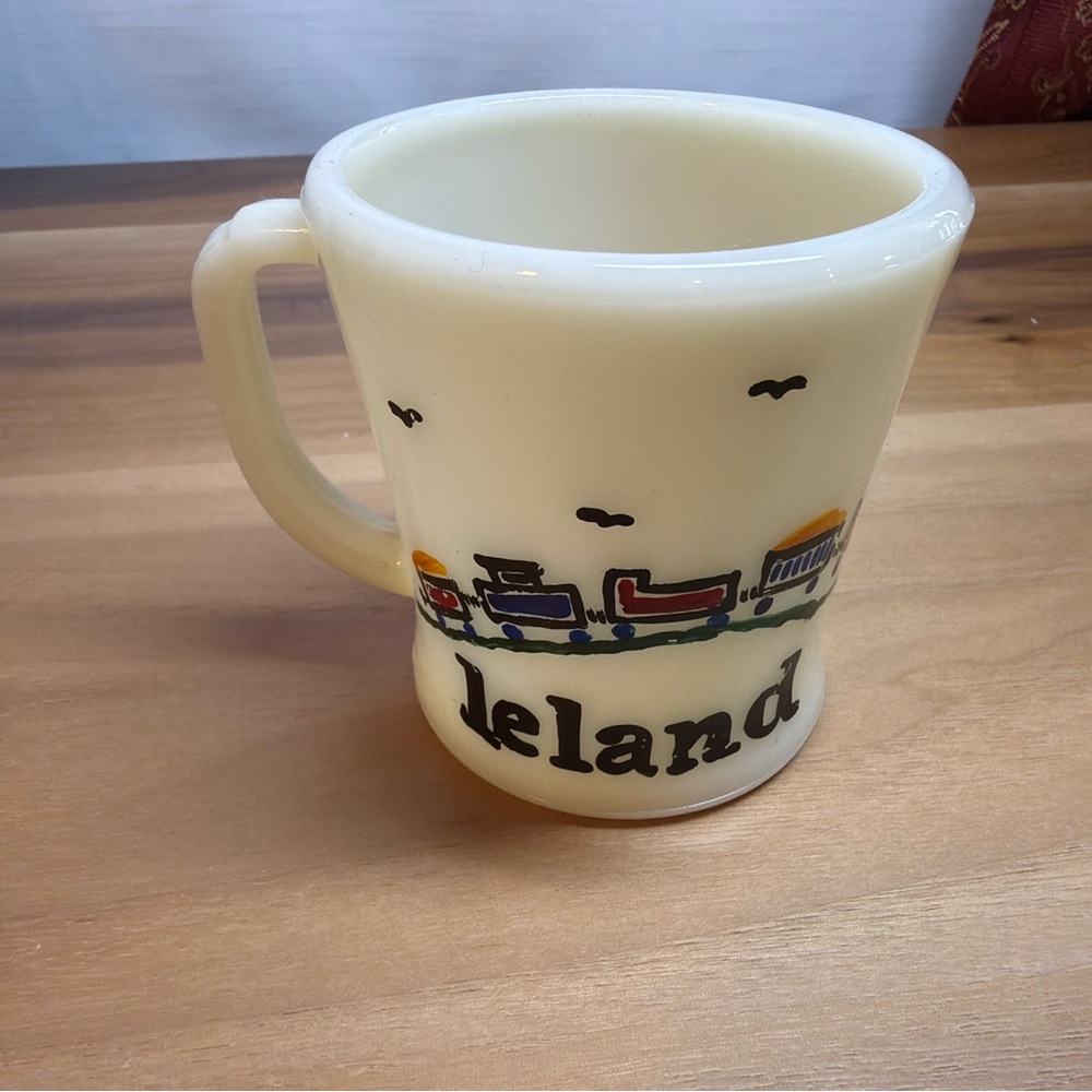 VTG 1940s Collectable Milk Glass Mug Fire-King Line Classic White‎ W/Name Leland